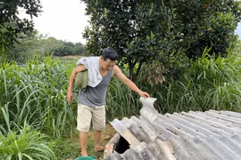 Hà Nội: Người dân khốn khổ vì thiếu nước sinh hoạt giữa trời nắng nóng