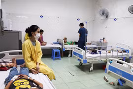 Đỉnh dịch sốt xuất huyết vào tháng 10 và 11, số ca tiếp tục tăng, nhiều ca nặng