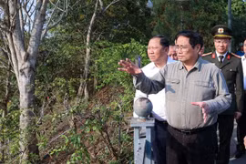 Thủ tướng kiểm tra thi công mở rộng Thủy điện Hòa Bình, khảo sát nhà ở xã hội Quỳnh Lâm