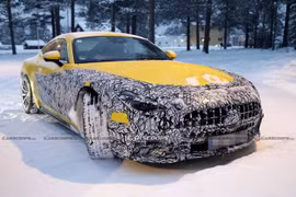 Hé lộ hình ảnh Mercedes-AMG GT thế hệ mới