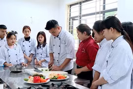 Ninh Bình đẩy mạnh đào tạo nhân lực chất lượng cao cho du lịch