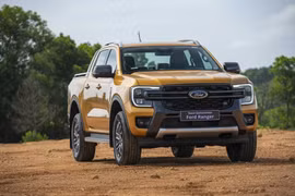 Top 5 xe bán tải tháng 4/2023: Ford Ranger đứng đầu doanh số