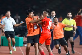 Báo chí Đông Nam Á ngỡ ngàng sau loạt diễn biến ở chung kết SEA Games 32