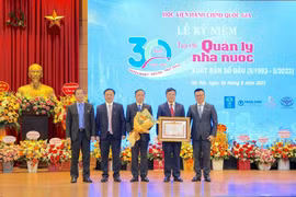Tạp chí Quản lý nhà nước kỷ niệm 30 năm xuất bản số đầu tiên