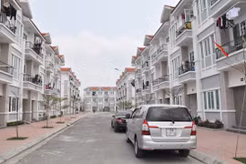 Với giá bán trên 130 triệu đồng/m2, biệt thự và nhà liền kề tại Hà Nội đang "ế"