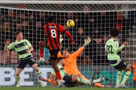 Man City thắng đậm Bournemouth tại Ngoại hạng Anh