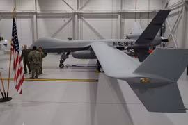 Va chạm với tiêm kích Su-27 của Nga, UAV Mỹ rơi xuống Biển Đen
