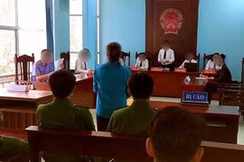 23 năm tù cho người phụ nữ xâm hại tình dục nhiều trẻ em