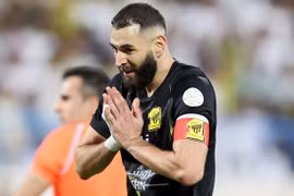 Benzema có thể bị tước Quả Bóng Vàng vì liên quan khủng bố?