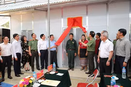 Bộ Công an bàn giao nhà tình nghĩa tặng hộ nghèo, hộ khó khăn tại Nghệ An