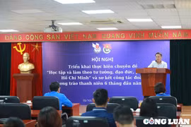 Đẩy mạnh học tập và làm theo tư tưởng, đạo đức, phong cách Chủ tịch Hồ Chí Minh
