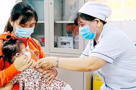 Dự kiến cuối tháng 7 sẽ có 250.000 liều vaccine 5 trong 1 được nhập về Việt Nam