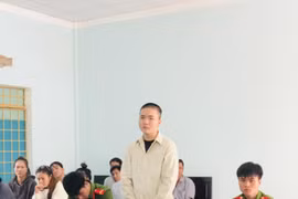 Gia Lai: Mâu thuẫn từ việc gọi điện để gặp anh trai, thiếu niên đâm chết người