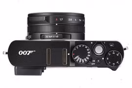 Leica trình làng máy ảnh mới