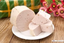 Hấp dẫn đặc sản giò chả Ước Lễ
