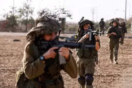 Tổng tư lệnh quân đội Israel tuyên bố đã đến lúc tấn công