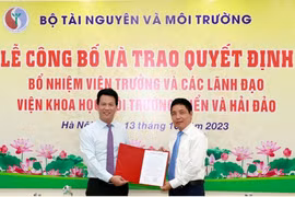 Bộ trưởng Đặng Quốc Khánh trao Quyết định bổ nhiệm kiện toàn lãnh đạo Viện Khoa học môi trường, biển và hải đảo