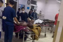 Hà Tĩnh: Nổ lớn từ gian bếp nấu ăn khiến 1 người tử vong, 2 người nguy kịch