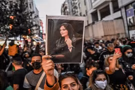 Iran ân xá cho 22.000 người biểu tình