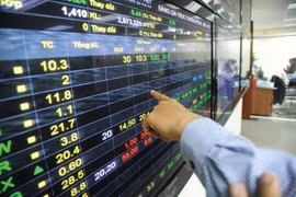 Một quỹ tỷ USD thuộc nhóm Dragon Capital nâng lượng tiền mặt lên cao nhất trong 4 tháng trở lại