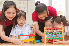 Xin tăng lương cho giáo viên: Luôn luôn lắng nghe, bao giờ mới hiểu?