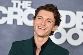 'Người Nhện' Tom Holland tạm ngừng đóng phim
