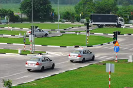 Thời gian học lái xe được đề xuất giảm so với quy định hiện hành