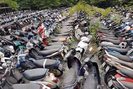 Sớm khắc phục tình trạng quá tải tại bãi tạm giữ xe vi phạm