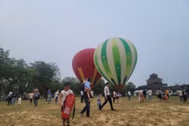 Khai mạc lễ hội Khinh khí cầu quốc tế với chủ đề “Huế - Nét đẹp Cố đô”