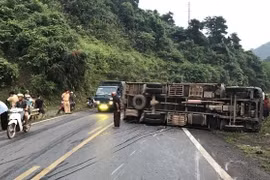 Rà soát, xử lý điểm đen tai nạn đang hình thành trên Quốc lộ 6 và Quốc lộ 279