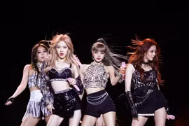 Giá vé ca nhạc ngày càng đắt đỏ, người hâm mộ K-pop thất vọng