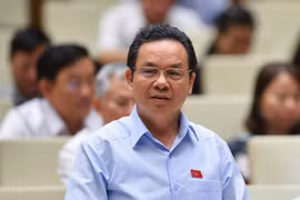 Dự thảo Luật đất đai sửa đổi: Ai thu hồi đất mang lại lợi ích xã hội tốt hơn?