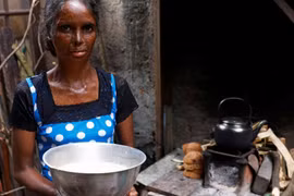 Người dân Sri Lanka vẫn vật lộn để mua lương thực sau khi IMF cứu trợ