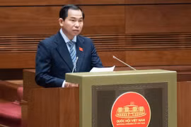 Đề nghị Chính phủ có báo cáo cụ thể, rõ ràng về tình hình cổ phần hóa, thoái vốn Nhà nước tại doanh nghiệp