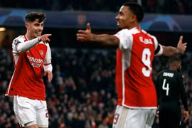 Đấu “tennis” với Lens, Arsenal vào vòng 1/8 Champions League cùng ngôi nhất bảng