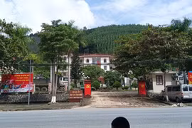 Chợ Mới (Bắc Kạn): Chính quyền buông lỏng quản lý, doanh nghiệp ngang nhiên vi phạm xây dựng, lấn chiếm đất đai!