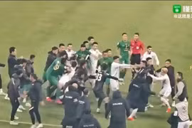 Ẩu đả ở AFC Champions League giữa cầu thủ Thái Lan và Trung Quốc