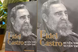Nhà Xuất bản Thông tấn ra mắt cuốn sách "Fidel Castro-huyền thoại xuyên thế kỷ"