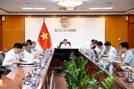 Tránh tình trạng thiếu điện tiếp diễn, gấp rút thực hiện dự án đường dây 500kV mạch 3