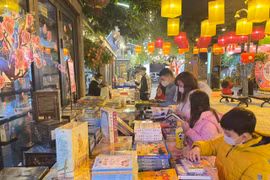 Nhân Ngày đọc sách và Văn hóa đọc 21/4: Lại nghĩ về sách