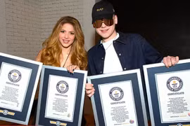 Ca sĩ Shakira lập bốn kỷ lục Guinness nhờ… chia tay Gerard Pique