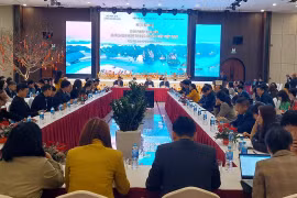 Đón đầu khách du lịch Trung Quốc: Đơn giản thủ tục, bảo đảm phòng dịch