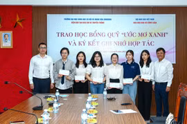 Quỹ từ thiện “Ước mơ xanh” tiếp thêm động lực cho sinh viên báo chí