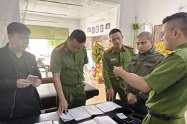 Cần cái nhìn hai chiều từ hoạt động thu hồi nợ của công ty tài chính