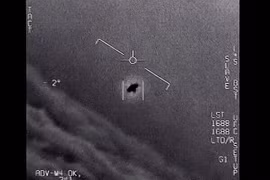 Quốc hội Mỹ điều trần về UFO, cựu sĩ quan nói Mỹ có hài cốt 'không phải con người'