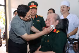 Suốt 76 năm qua, Đảng và Nhà nước luôn quan tâm làm tốt công tác đền ơn, đáp nghĩa