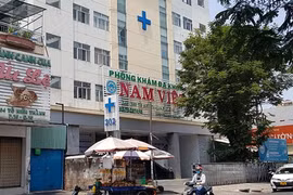 TP. Hồ Chí Minh: Xử phạt các phòng khám tự quảng cáo “duy nhất, tốt nhất, số một”