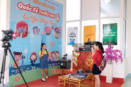 Nuôi dưỡng tinh thần yêu nghề báo cho các em thiếu niên, nhi đồng