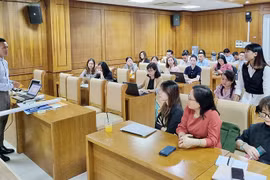 Tập huấn kỹ năng dẫn chương trình cho phát thanh viên, biên tập viên