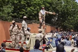 Khối Tây Phi chuẩn bị đưa quân vào Niger, Nga muốn hỗ trợ hòa giải